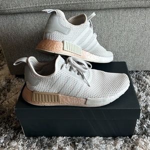 Adidas NMD R1 Gray/Gold